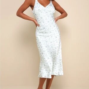 Lulu's White Floral Midi Dress
